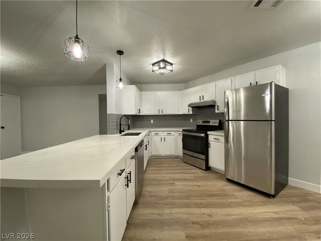5081 Pioneer Avenue 201 — photo 5