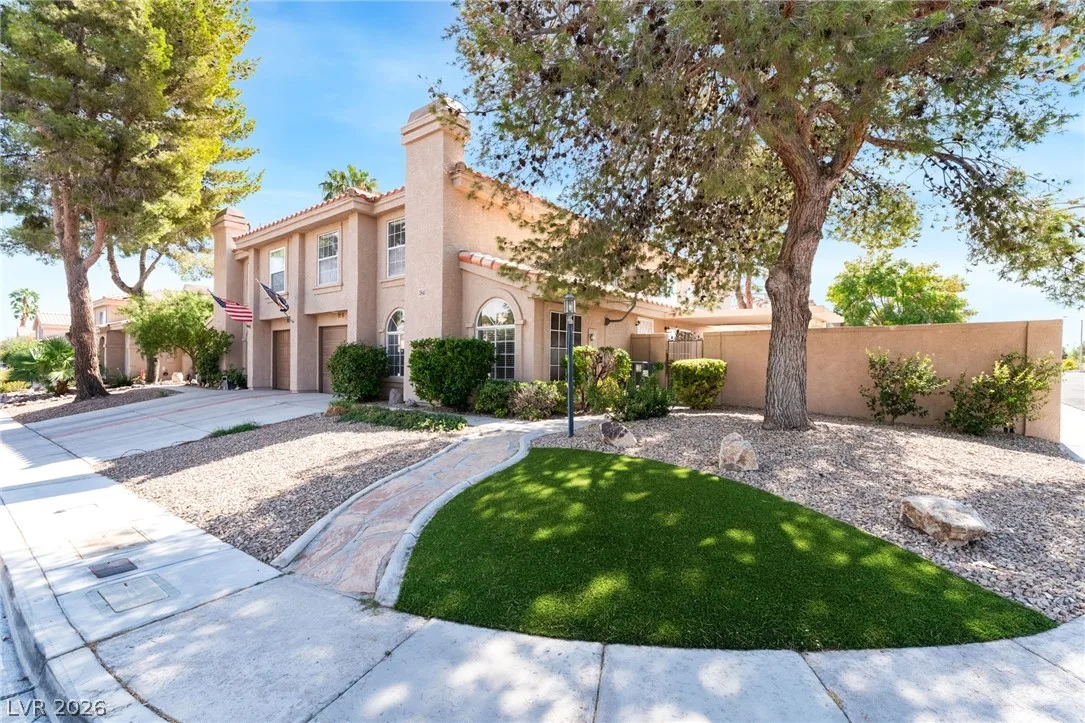 2841 Floral Peak Drive — photo 2