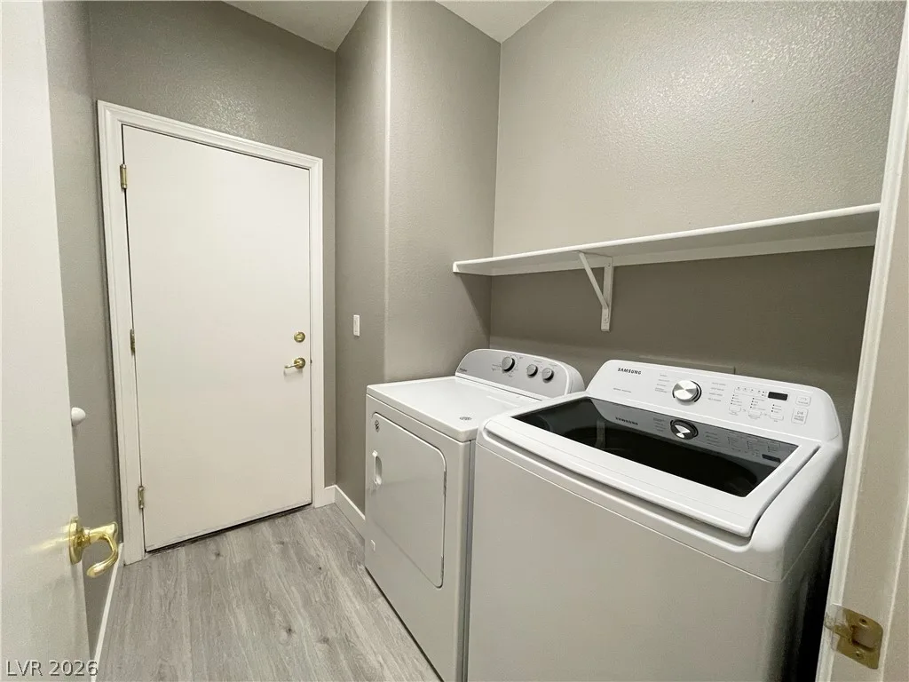 3047 Binaggio Court — photo 4