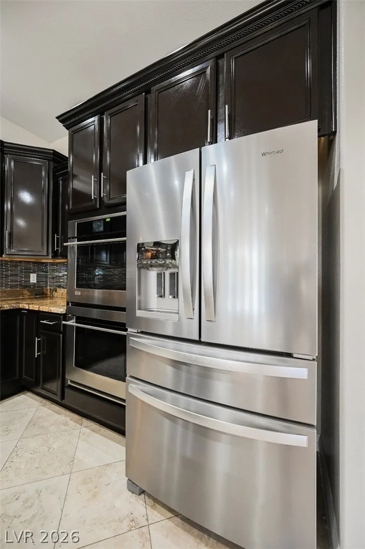 2062 Country Cove Court — photo 2
