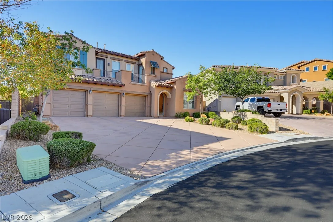 12037 Malva Place — photo 2