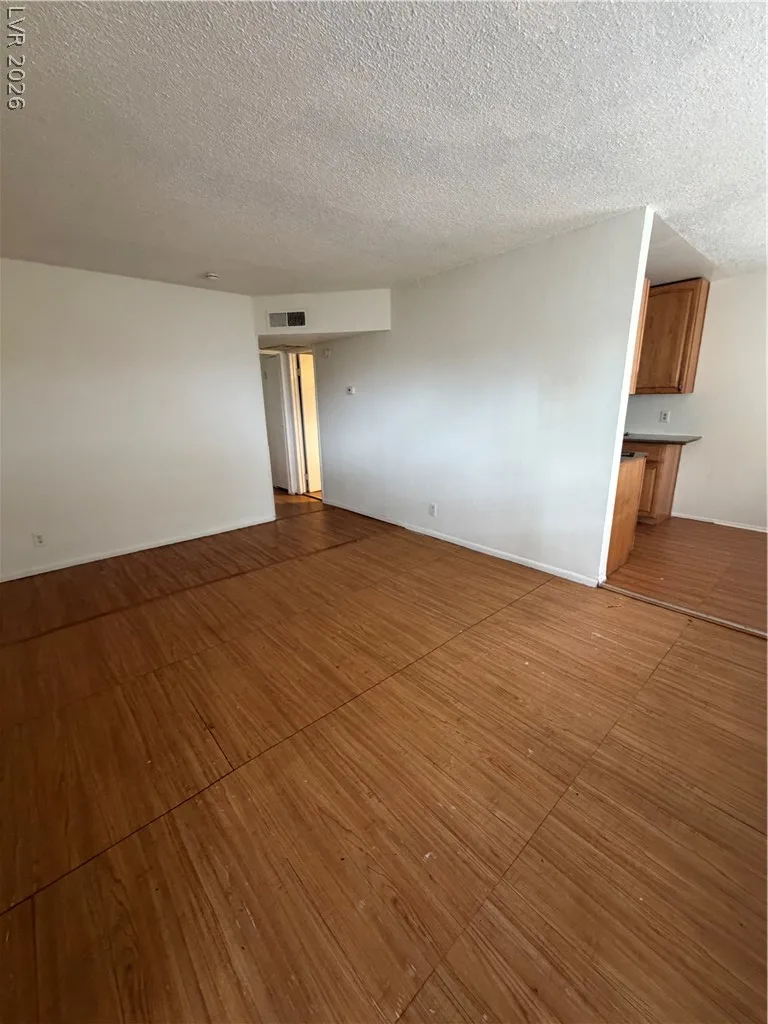 705 Morgan Avenue 4 — photo 2