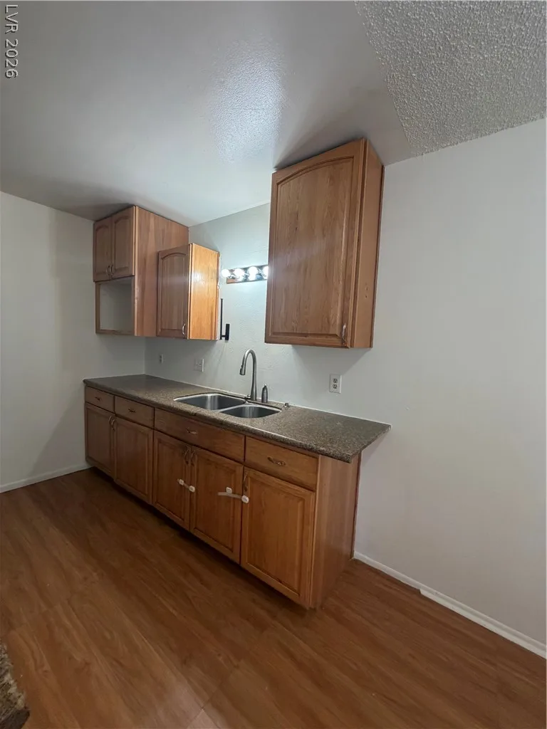 705 Morgan Avenue 4 — photo 5