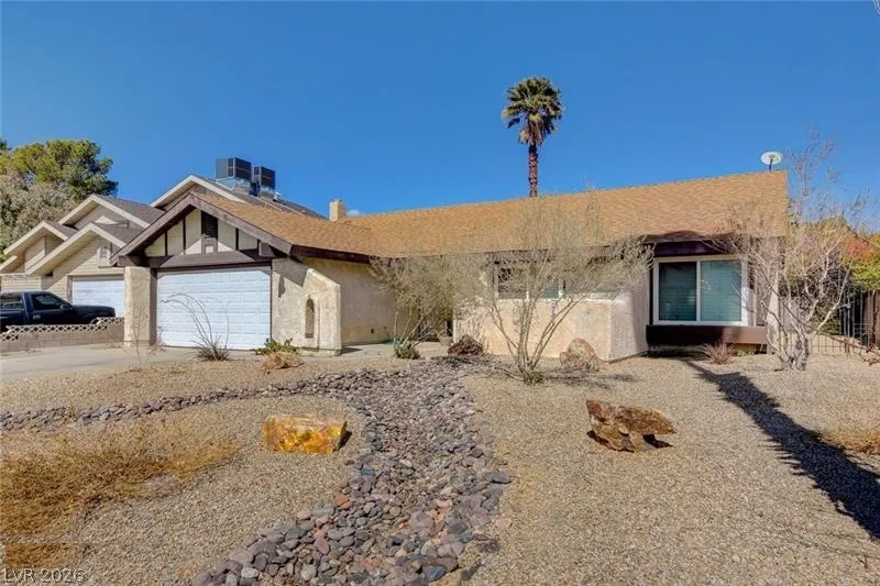 6616 Treadway Lane — photo 2