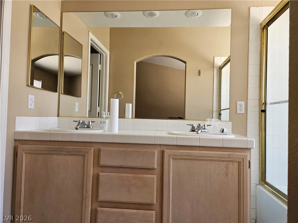 3726 Grand Viewpoint Court — photo 5