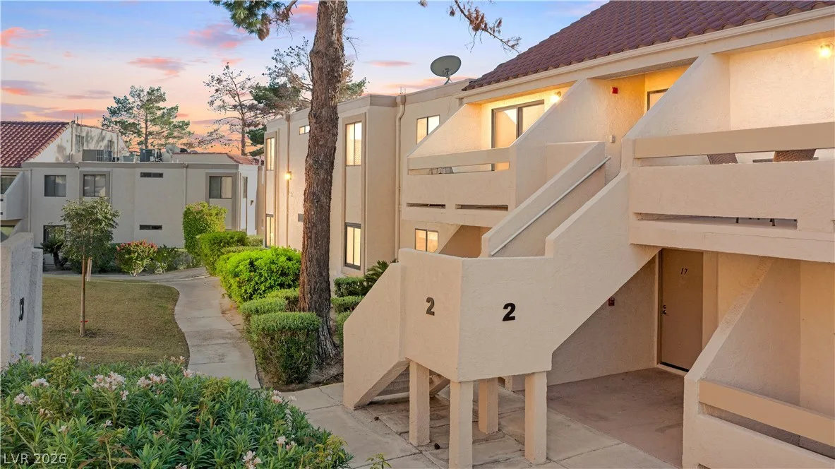 3730 Desert Marina Drive 17 — photo 1