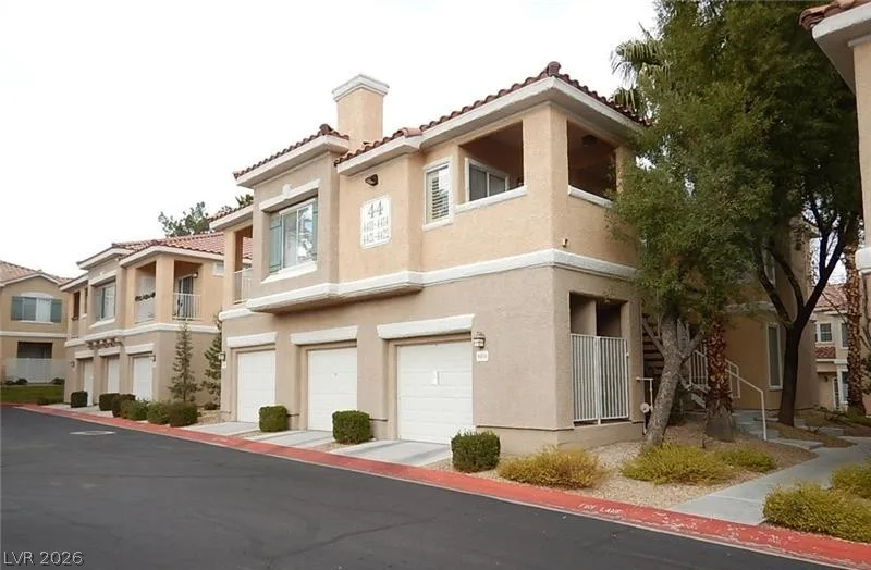 251 South Green Valley Parkway 4414 — photo 1