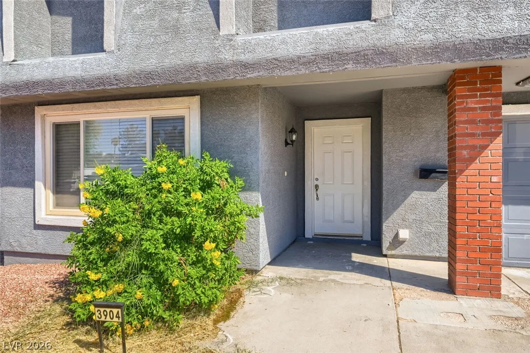 3904 Ventura Way — photo 5