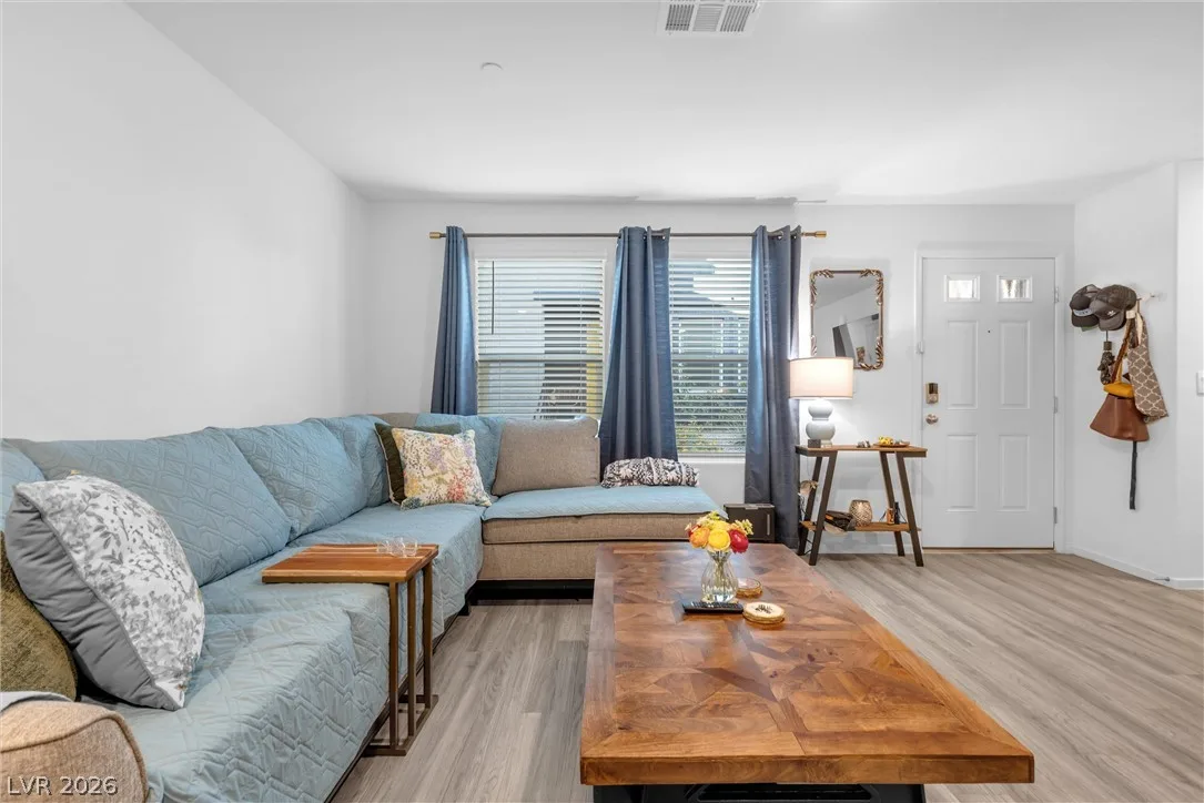9921 Bumblebee Hills Street — photo 2