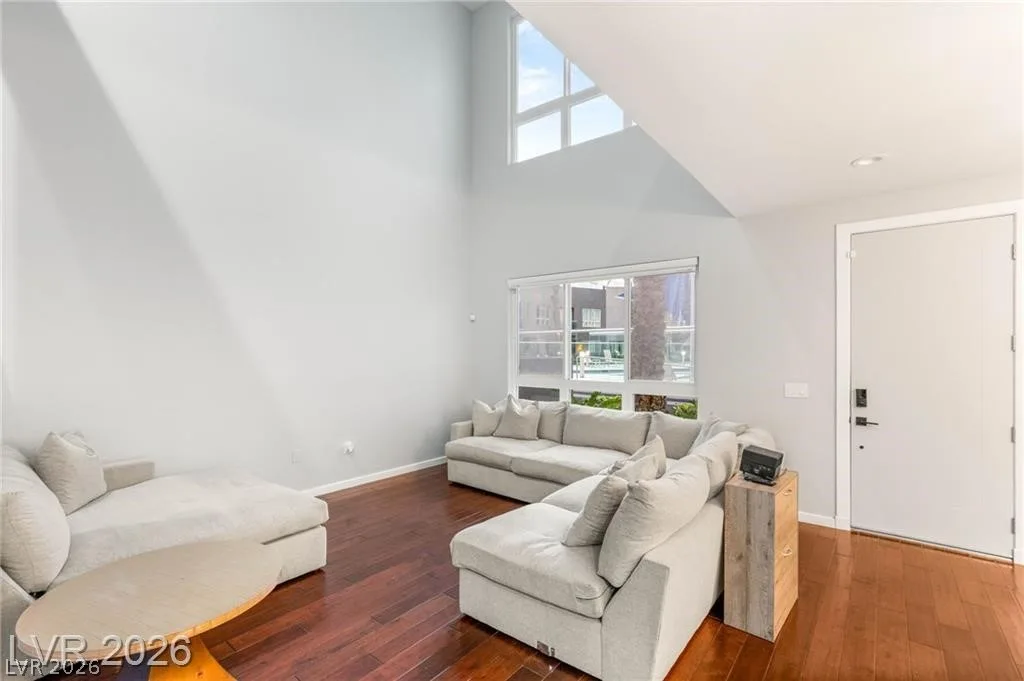 4545 Dean Martin Drive 101 — photo 5