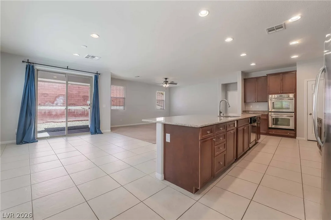 5579 Bethany Bend Drive — photo 4