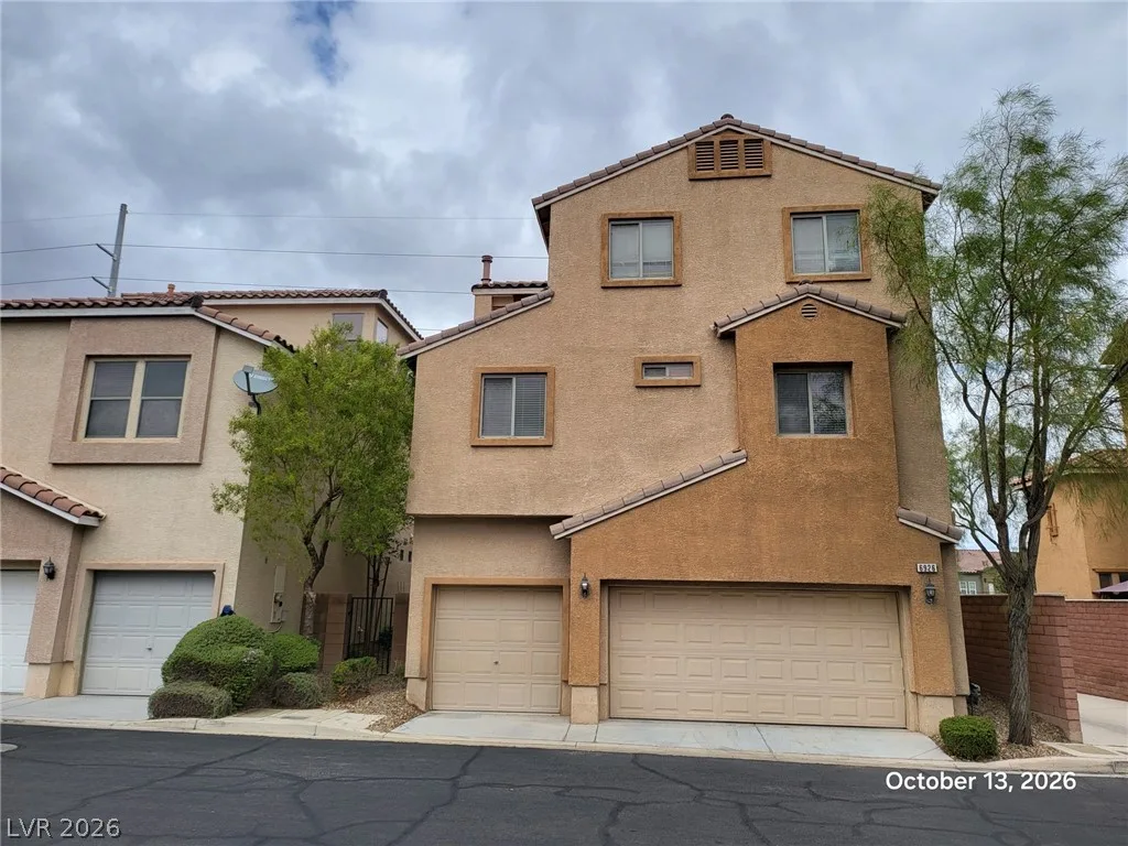 6926 Castle Mountain Avenue — photo 1