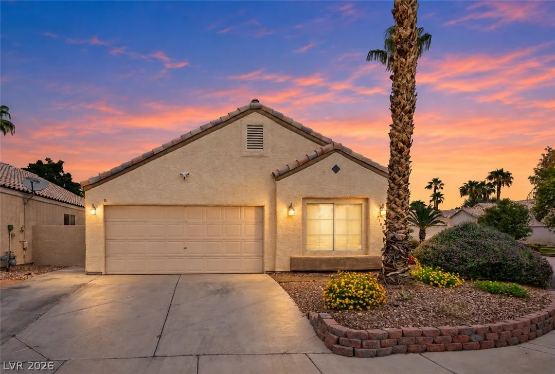 7700 Beach Falls Court — photo 1