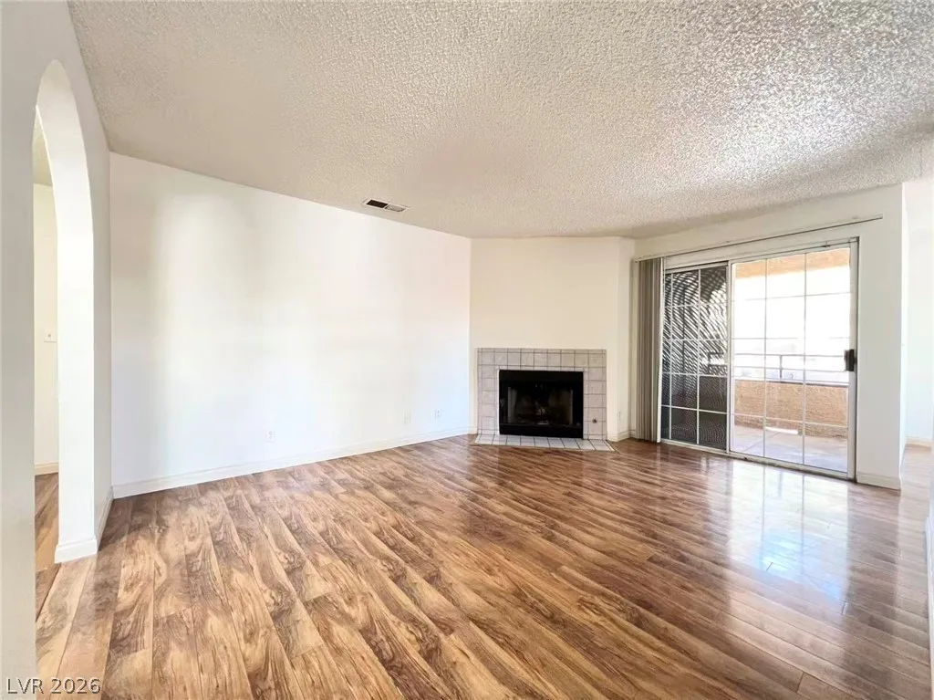 2200 South Fort Apache Road 2205 — photo 2