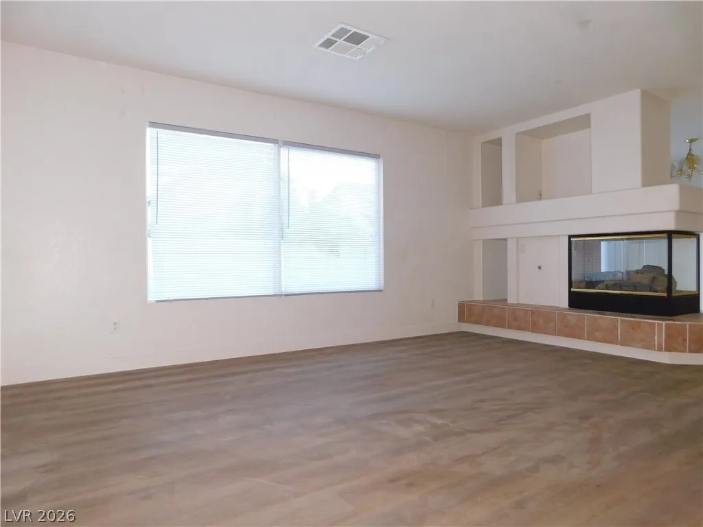 10062 HERMIT RAPIDS Avenue — photo 4