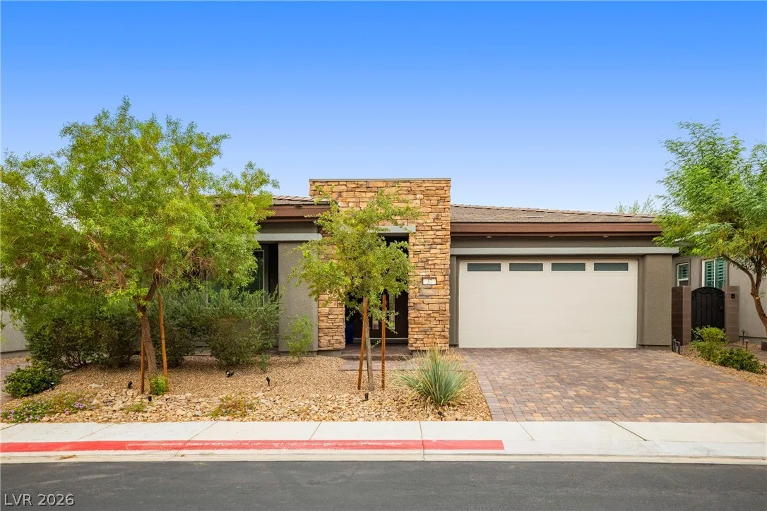 37 Reflection Bay Drive — photo 2