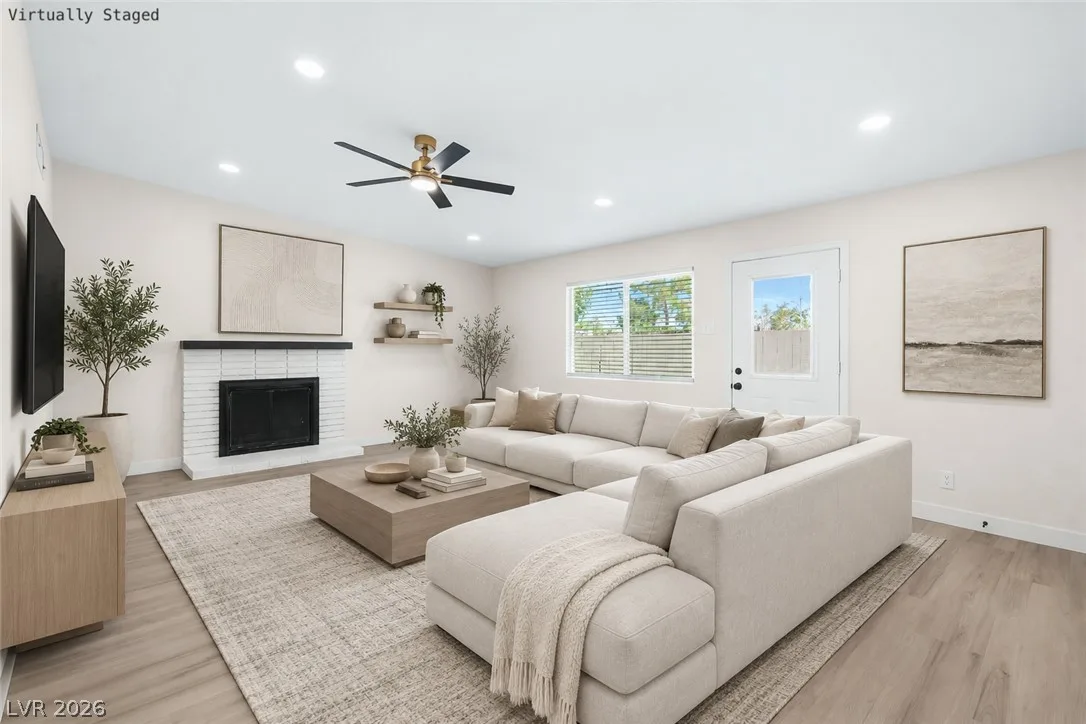 624 Donner Street — photo 1