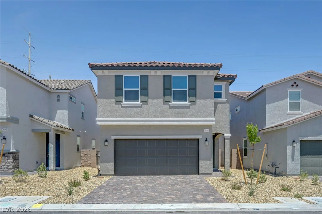 7086 Parkallen Avenue — photo 1