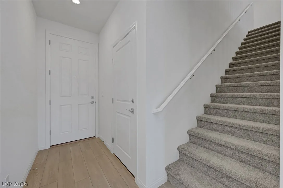 7086 Parkallen Avenue — photo 5