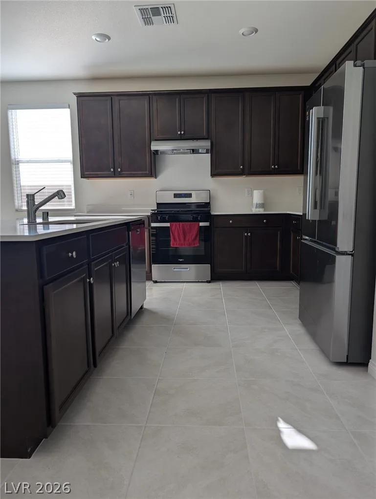7037 Cottage Vista Avenue — photo 4