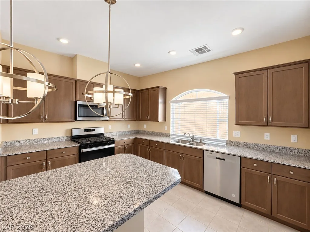 7750 Bellenden Street — photo 2
