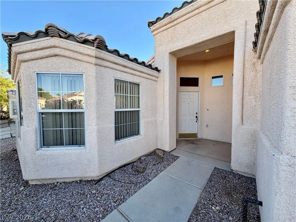 1594 Raining Hills Street — photo 3