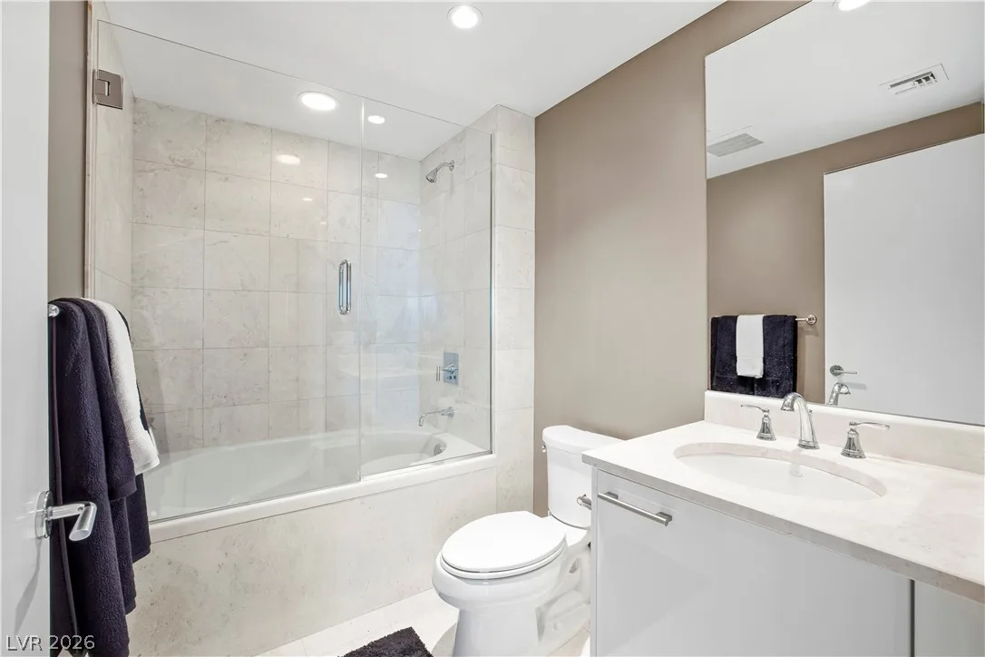 222 Karen Avenue 2607 — photo 4