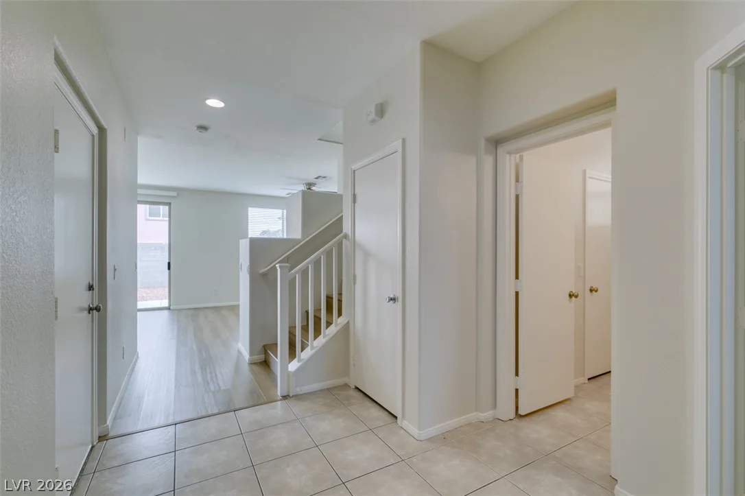 5512 Grand Rapids Street — photo 3