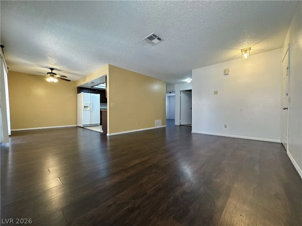 6659 West Tropicana Avenue 202 — photo 2