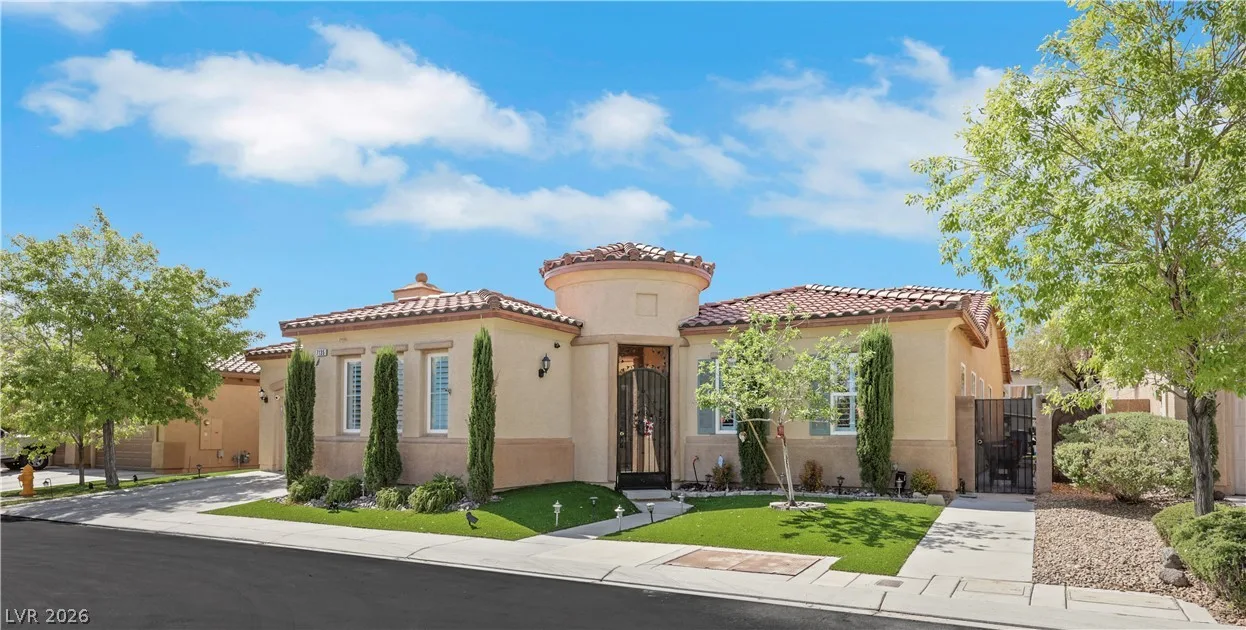 7135 Comanche Canyon Avenue — photo 2