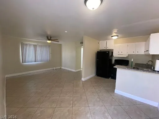 512 North Circle 3 — photo 1