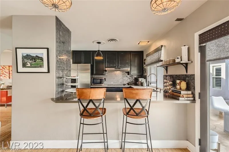 3716 Greencrest Drive — photo 5