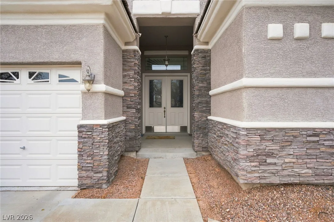 2058 Poetry Avenue — photo 3