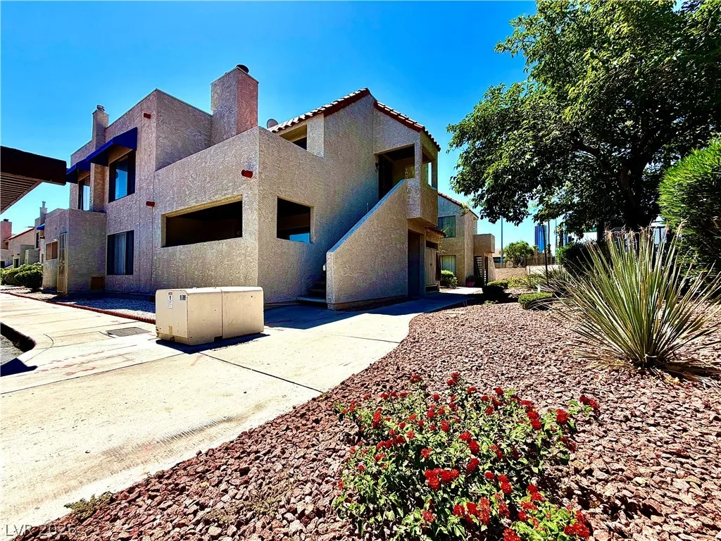 4351 Gannet Circle 162 — photo 1