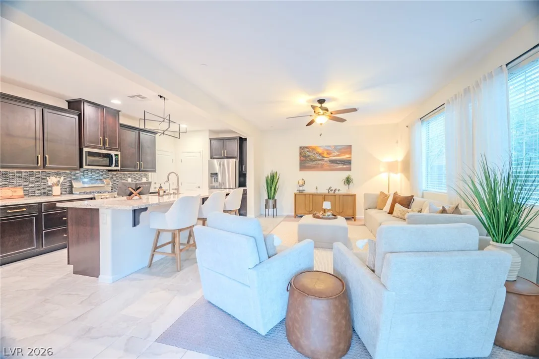 3045 Quiet Creek Avenue — photo 4
