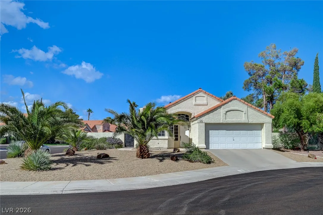9932 Heffner Hills Circle — photo 1