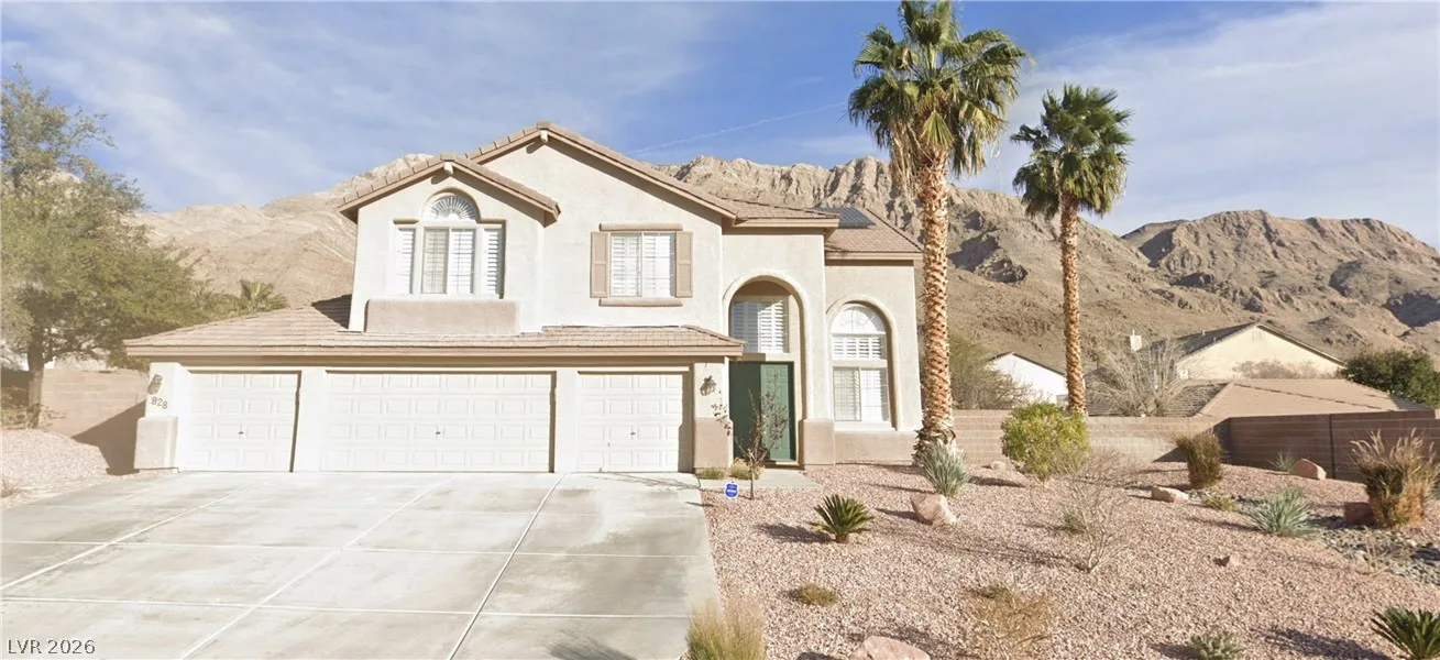 828 Temple View Drive — photo 1