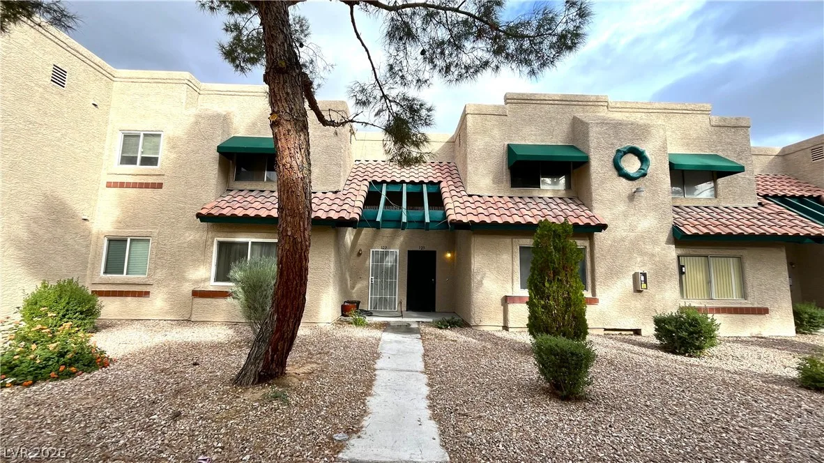 6750 Del Rey Avenue 123 — photo 1