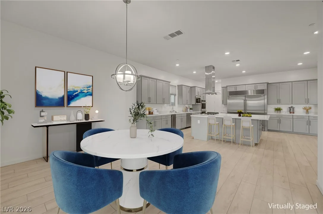 686 Glowing Horizon Street — photo 4