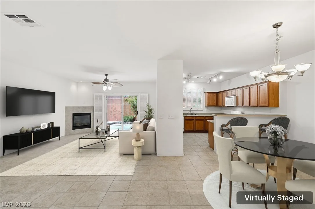 8937 Veneroso Street — photo 4