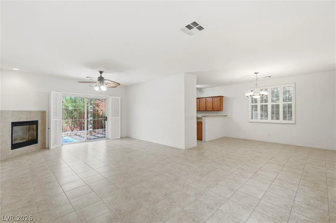 8937 Veneroso Street — photo 5