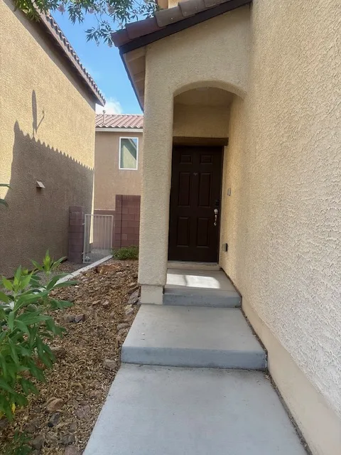 10635 Gale Wind Court — photo 2