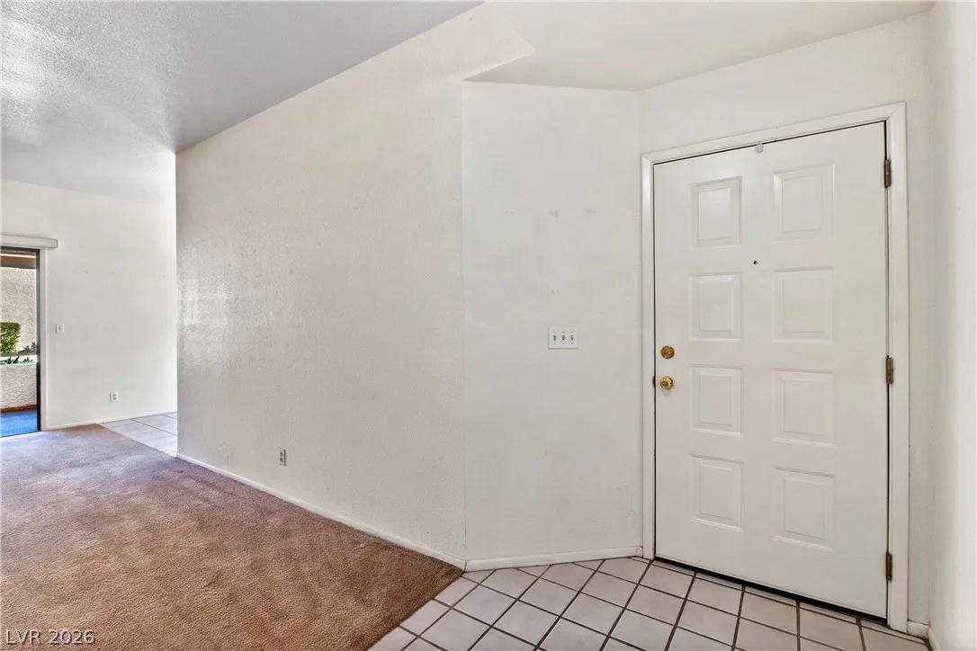 3827 Desert Marina Drive 211 — photo 3