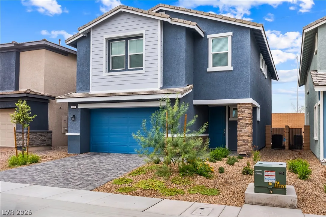 1025 Copper Robin Street — photo 1