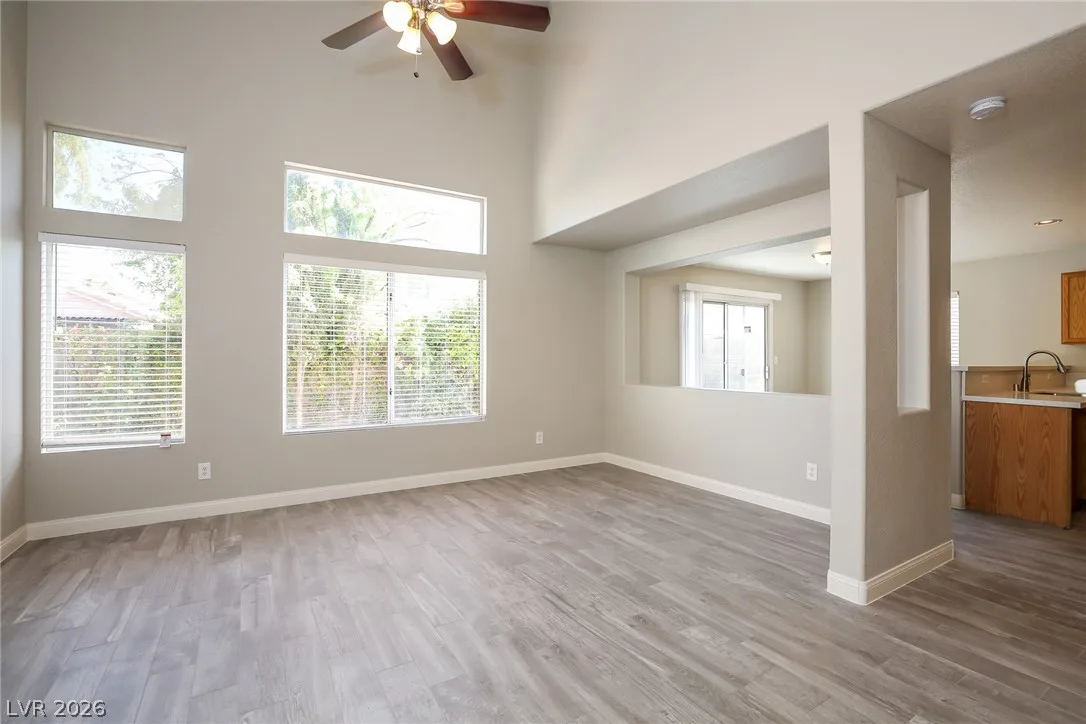 5013 Drifting Creek Avenue — photo 3