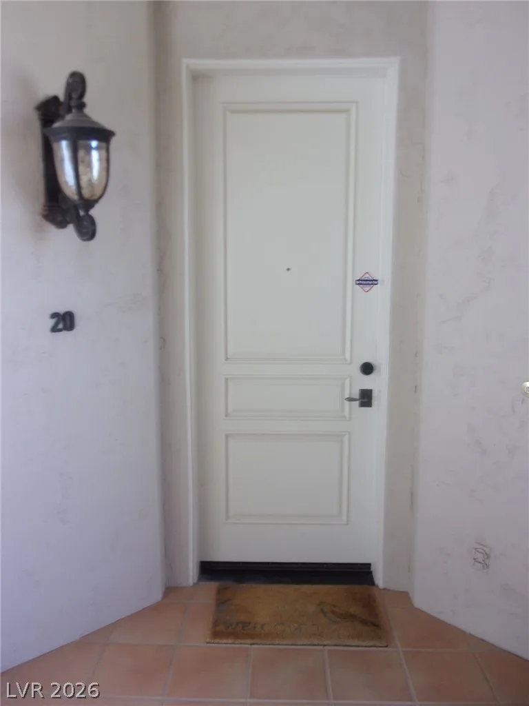 19 STRADA DI CIRCOLO 19 — photo 1