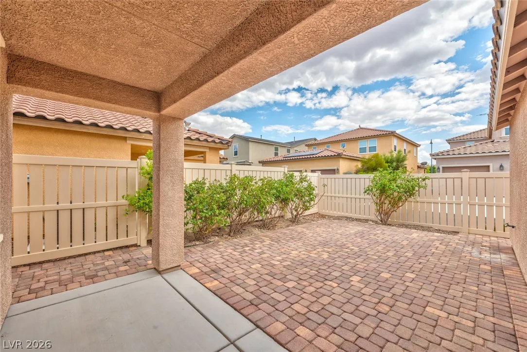 3185 Sisley Garden Avenue — photo 4