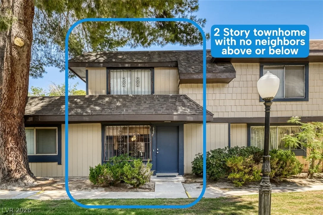 6227 Meadow Vista Lane — photo 1