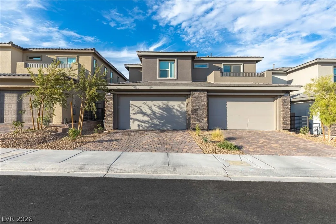 11672 REDWOOD MOUNTAIN Avenue — photo 1