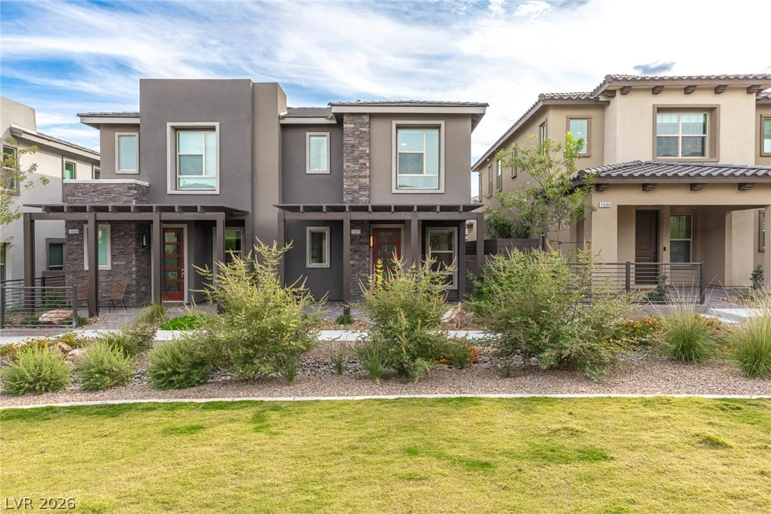 11672 REDWOOD MOUNTAIN Avenue — photo 3